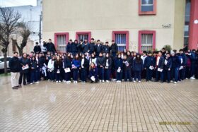 Octavos años asisten a feria vocacional en Liceo Insuco