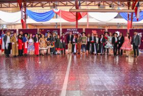 Acto de Fiestas Patrias en Escuela Básica Talca