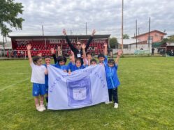 Estudiantes de Kínder participan en torneo de futbolito