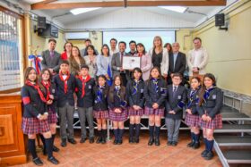 Reconocimiento a escuela Básica Talca por su iniciativa presentada al programa Buenas Ideas para una mejor Educación