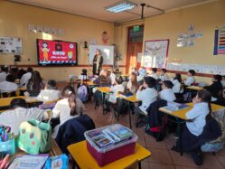 Escuela Básica fortalece el respeto por los límites corporales a través de talleres de orientación