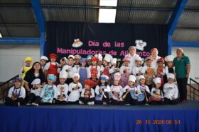 Anexo Escuela Básica Talca conmemora el Día de las Manipuladoras de Alimentos