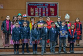 Acto cívico “Día de la raza, encuentro de dos mundos”
